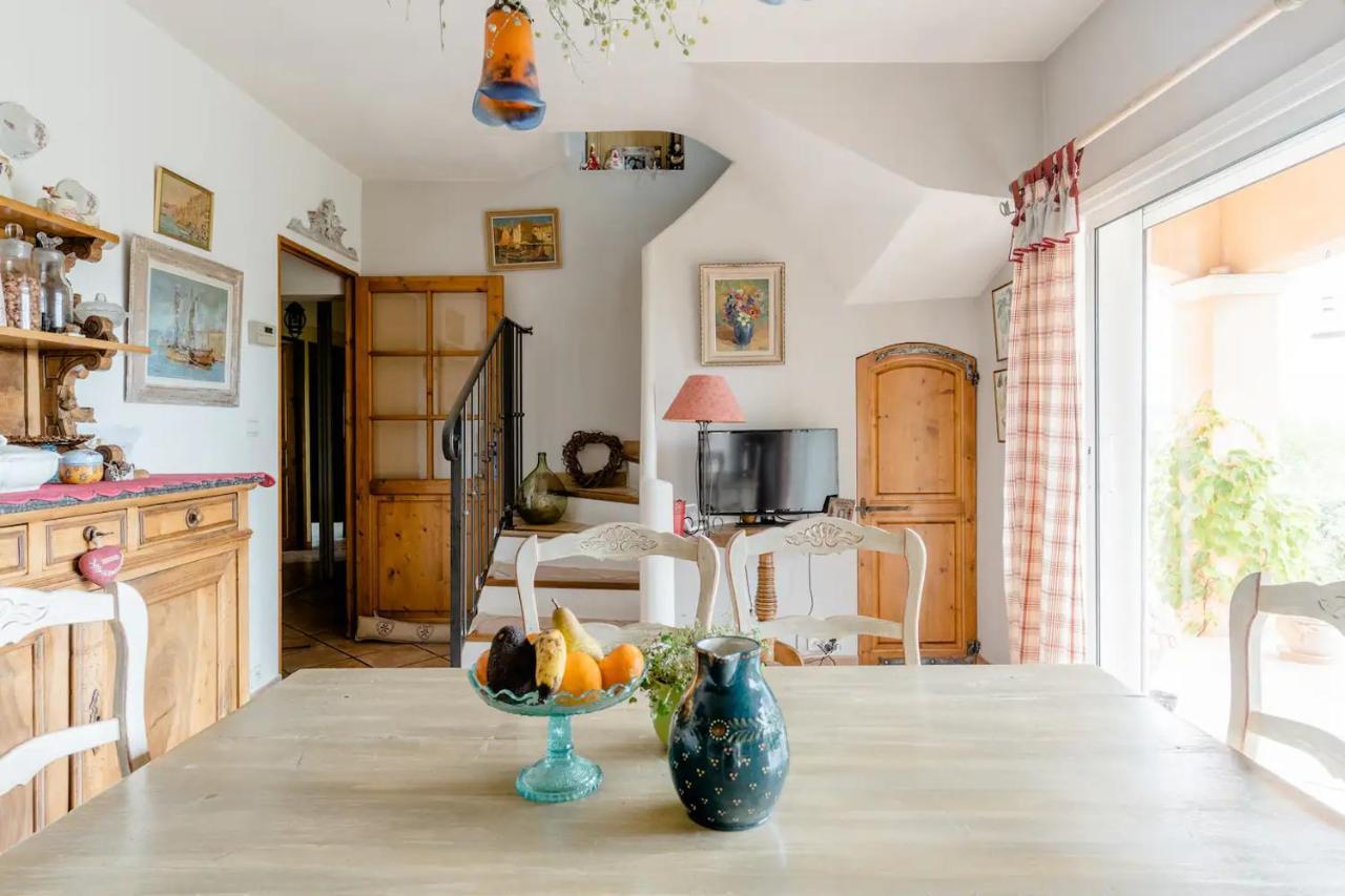 Bed and Breakfast Agreable Chambre D'Hotes Avec Piscine Le Beausset Exterior foto