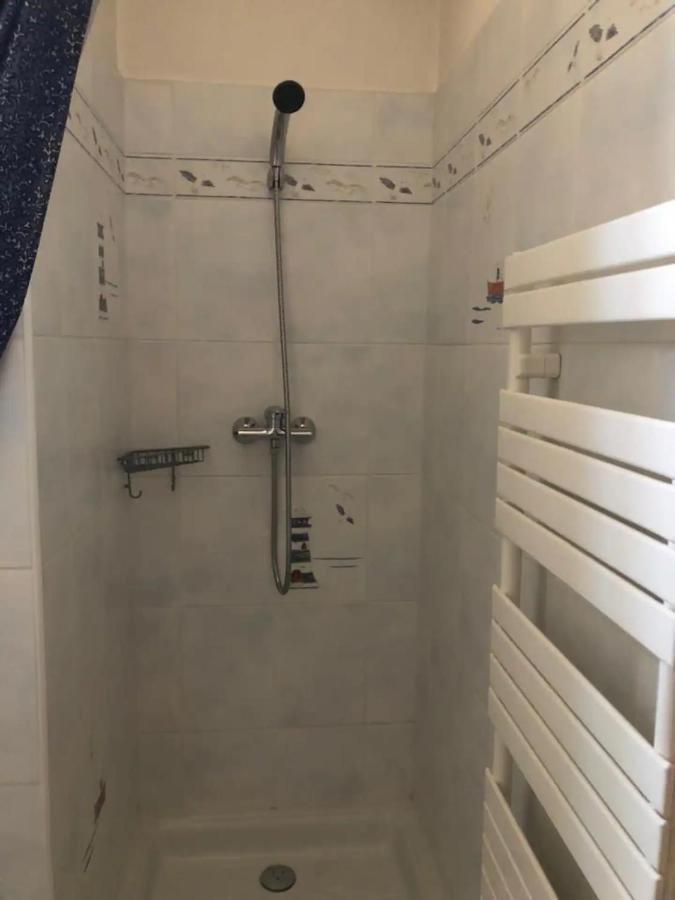 Bed and Breakfast Agreable Chambre D'Hotes Avec Piscine Le Beausset Exterior foto