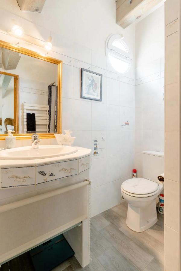 Bed and Breakfast Agreable Chambre D'Hotes Avec Piscine Le Beausset Exterior foto