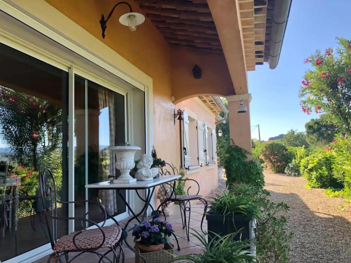 Bed and Breakfast Agreable Chambre D'Hotes Avec Piscine Le Beausset Exterior foto